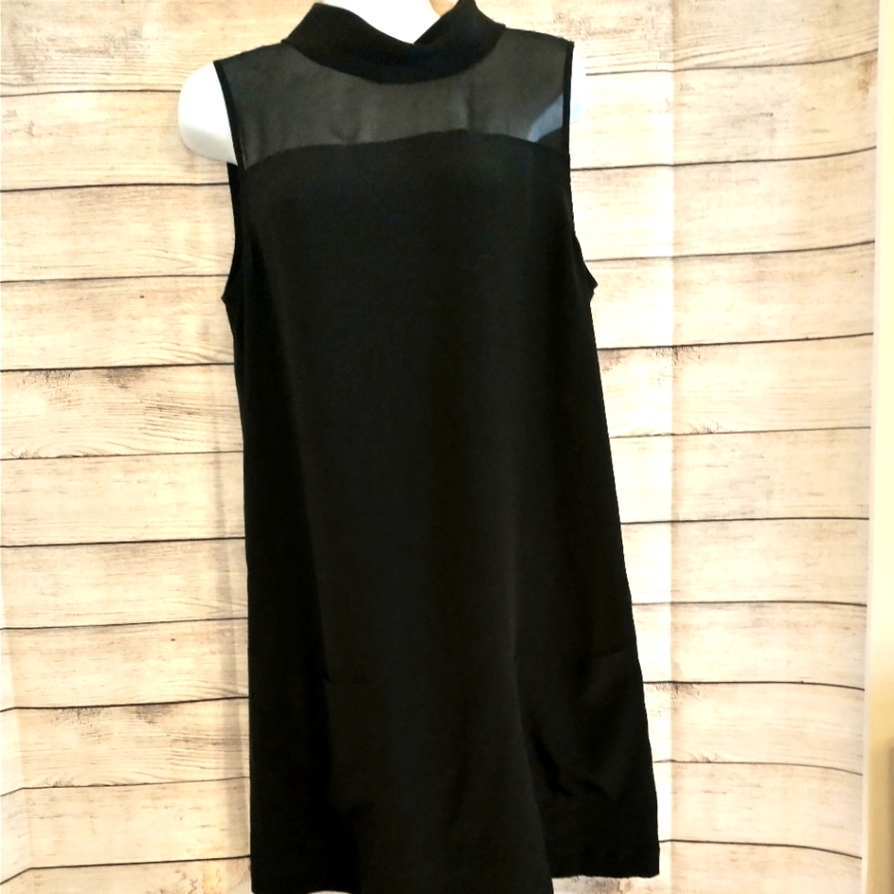 The perfect "Little Black Dress"